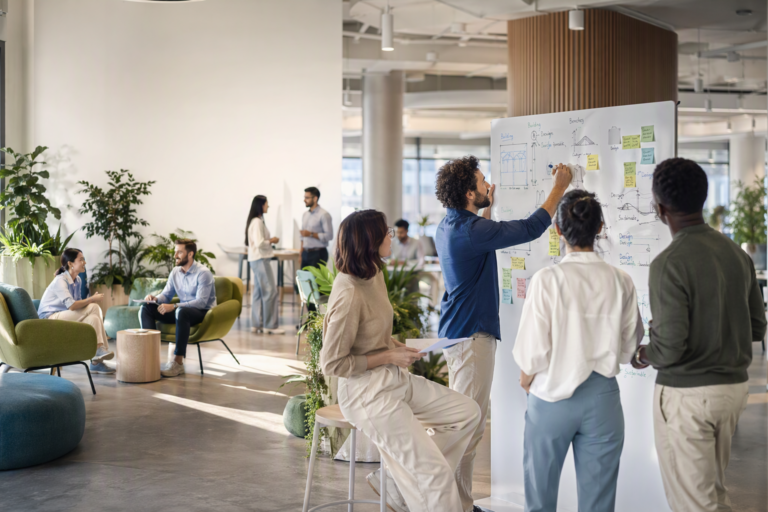 Wie aus Arbeitsflächen Innovationsräume werden: Studie zur Zukunft des Büros